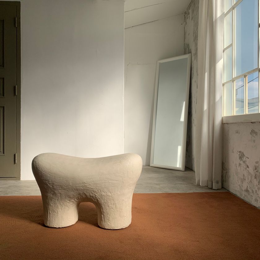 TOOTH Stool By MOVIMENTO