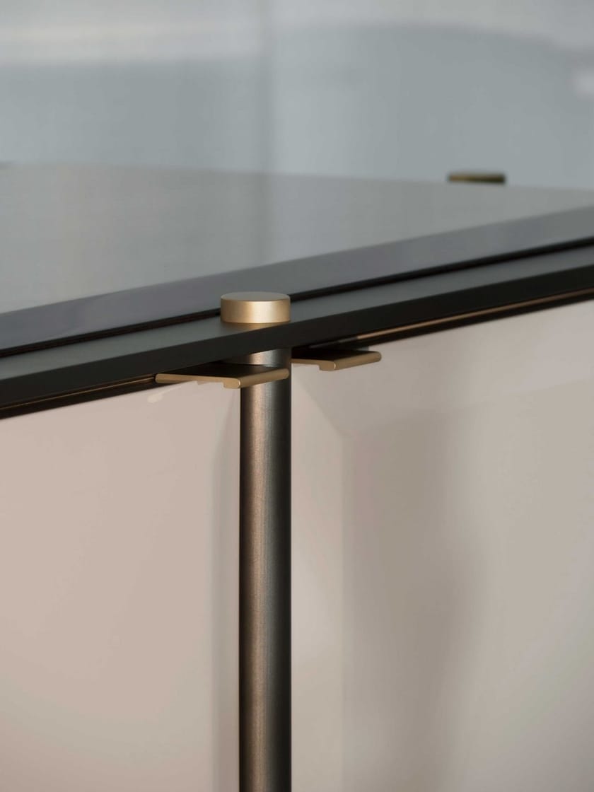 TUDOR by Capital Collection - Credenza in legno con ante a battente - 8