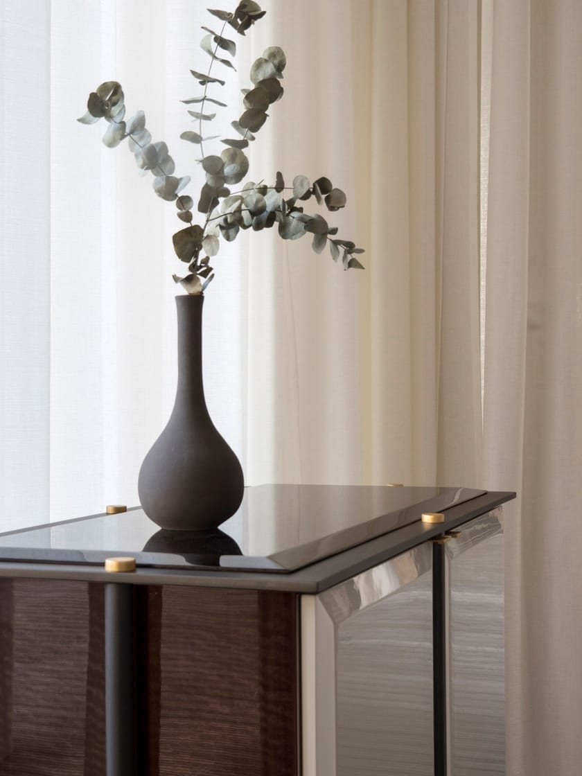 TUDOR by Capital Collection - Credenza in legno con ante a battente - 10