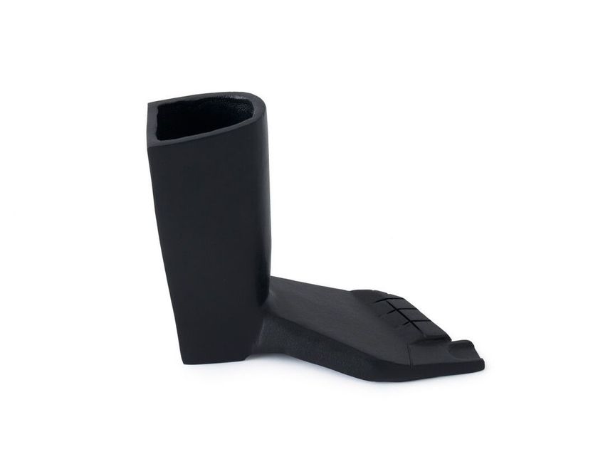 Tom Dixon CAST