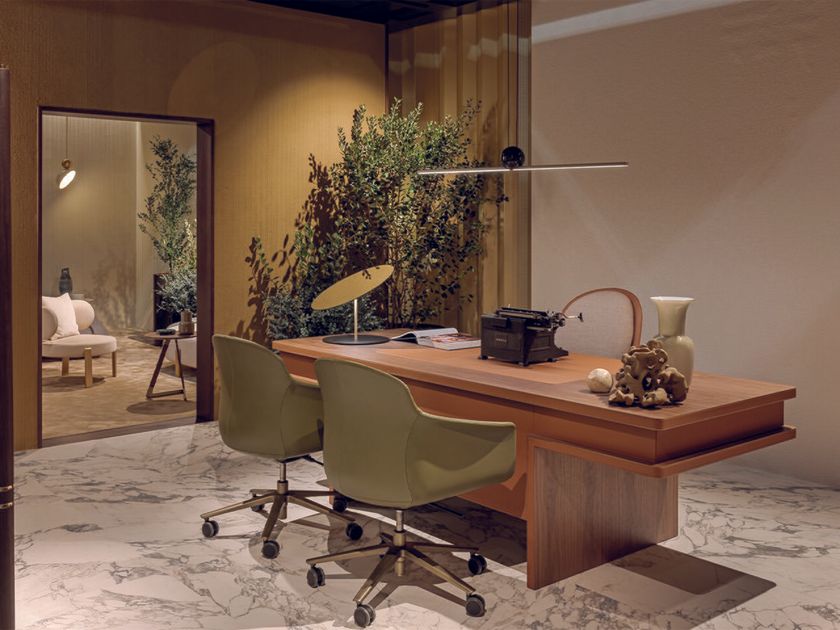 ECHO Writing desk By Turri