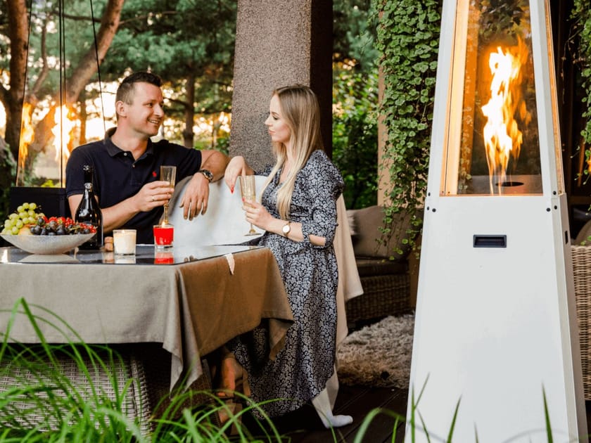 UMBRELLA Gas outdoor freestanding steel fireplace By Kratki