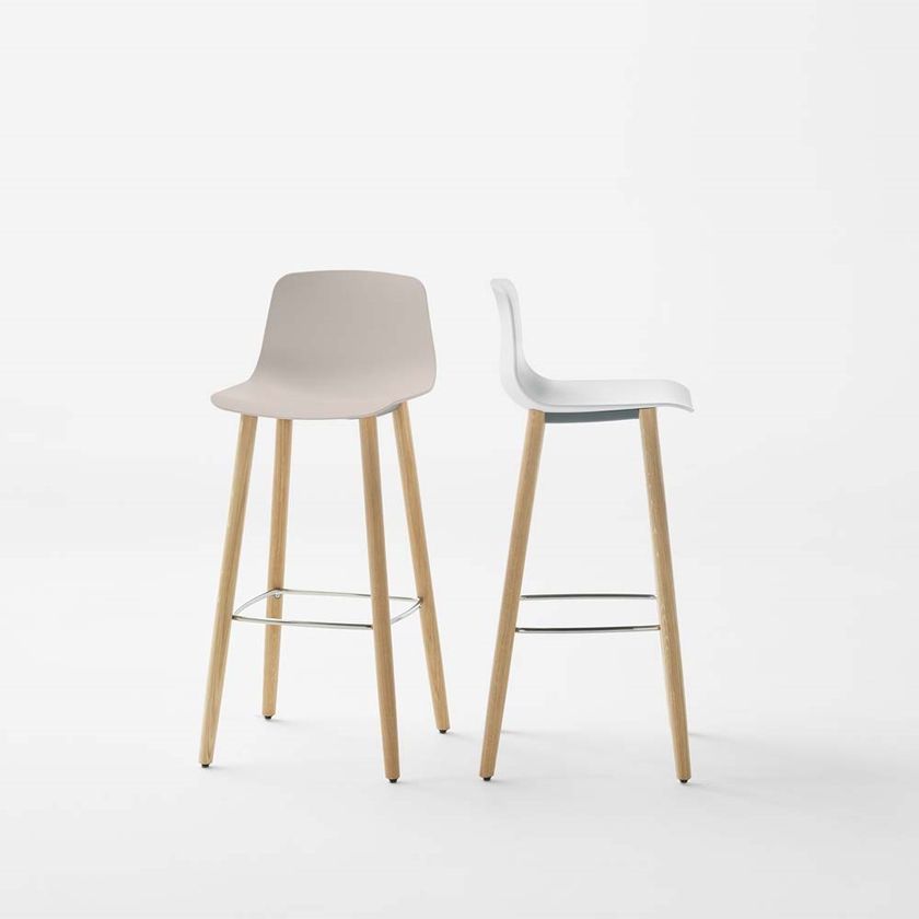 VARYA | Stool with footrest By INCLASS design Simon Pengelly