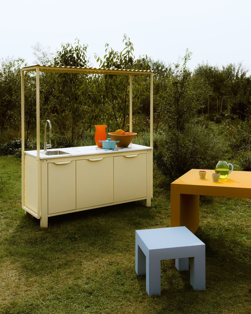 VERY SIMPLE OUTDOOR KITCHEN Cucina da esterno By VERY SIMPLE KITCHEN.