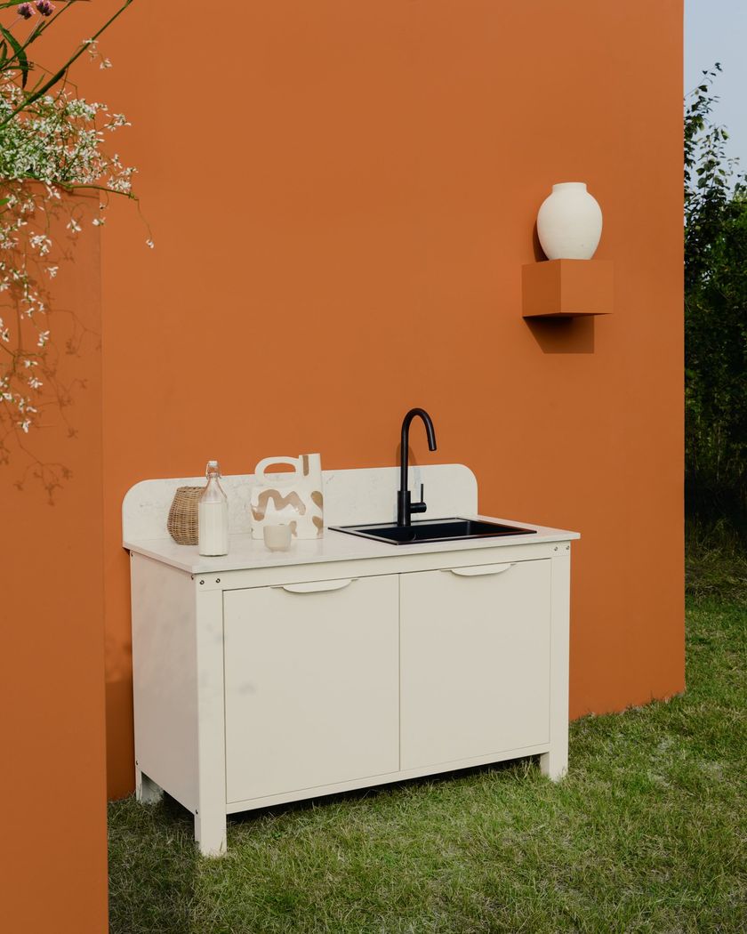 VERY SIMPLE OUTDOOR KITCHEN Cucina da esterno By VERY SIMPLE KITCHEN.