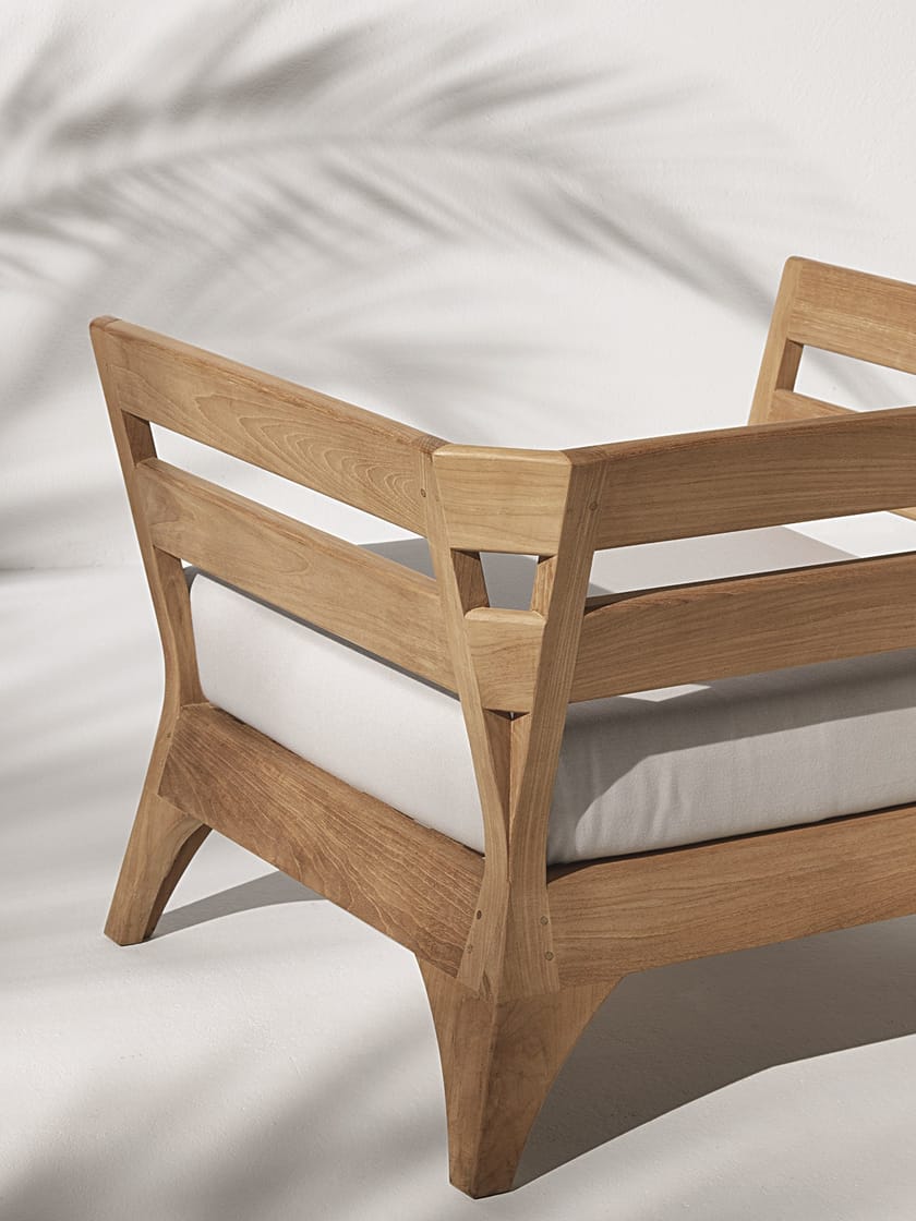 VILLAGE Garden armchair By Ethimo