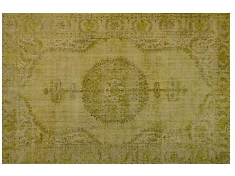 Vintage style custom rug VINTAGE LEMON GREEN By Mohebban