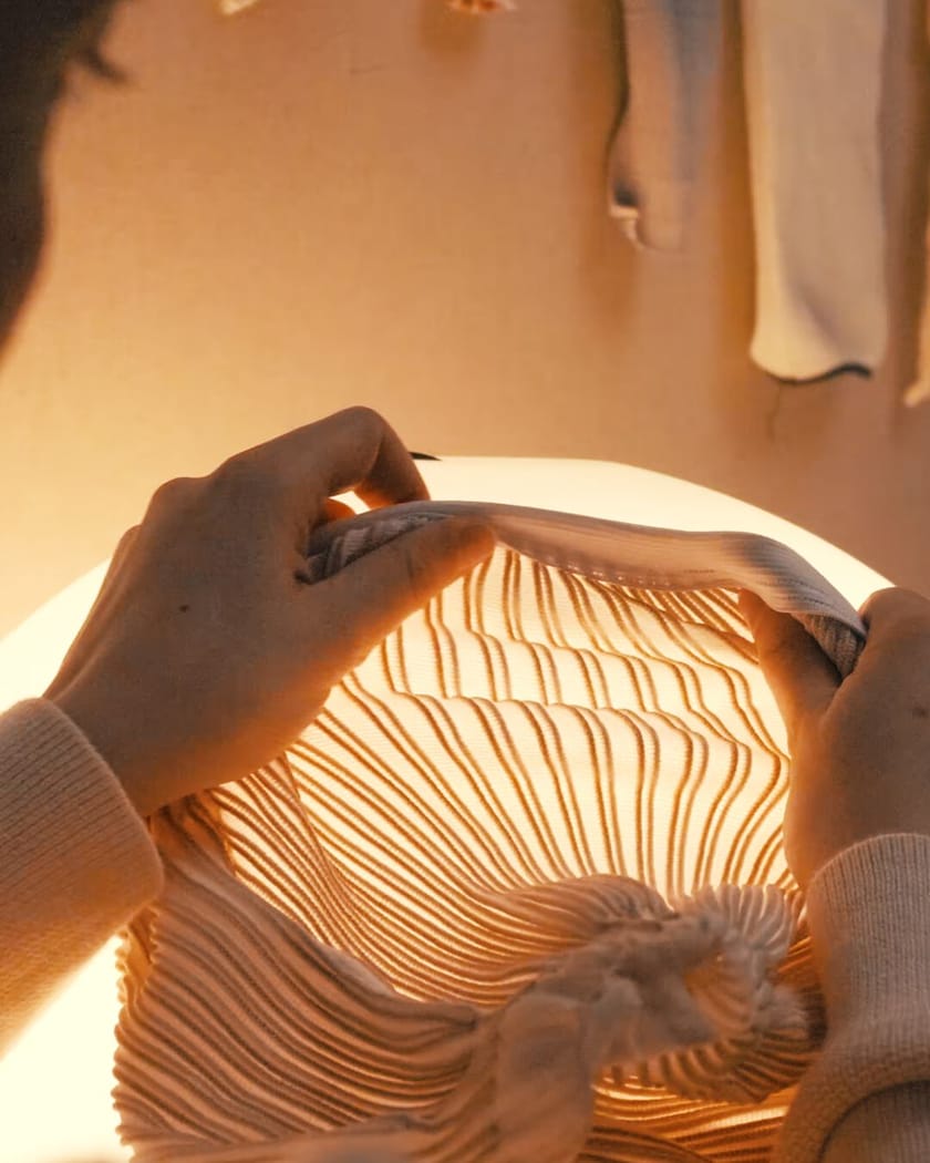 KNIT by Vibia - Lampada da terra a LED in tessuto - 10