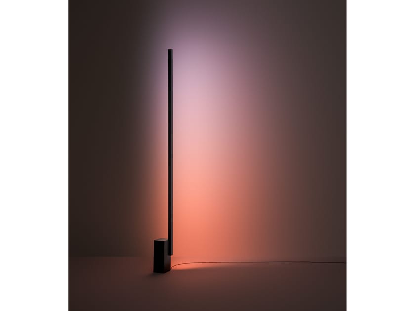 OFFSET Lampada da terra By Vibia