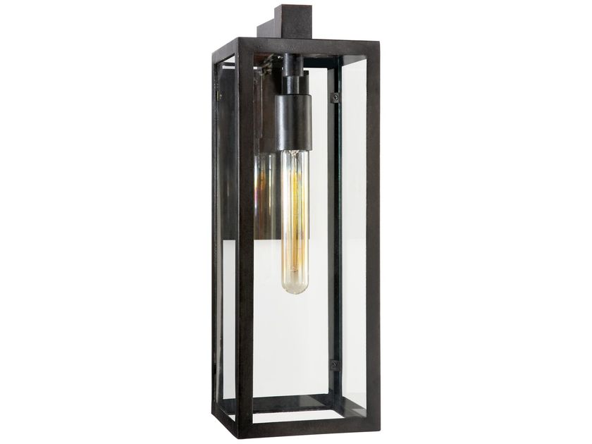 FRESNO FRAMED MEDIUM Wall lamp By Visual Comfort Europe