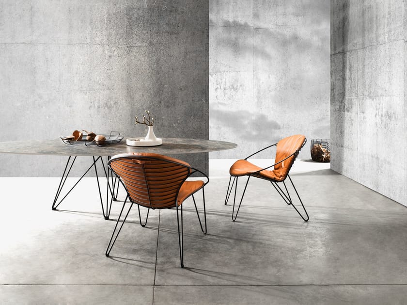 WIRE Petit fauteuil en cuir Collection Wire By Joli design Mathias De