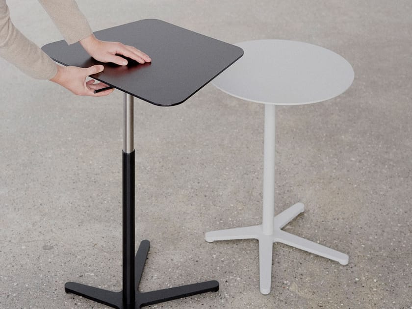 XO 桌子 Xo系列 By SOFTLINE 设计师Busk + Hertzog