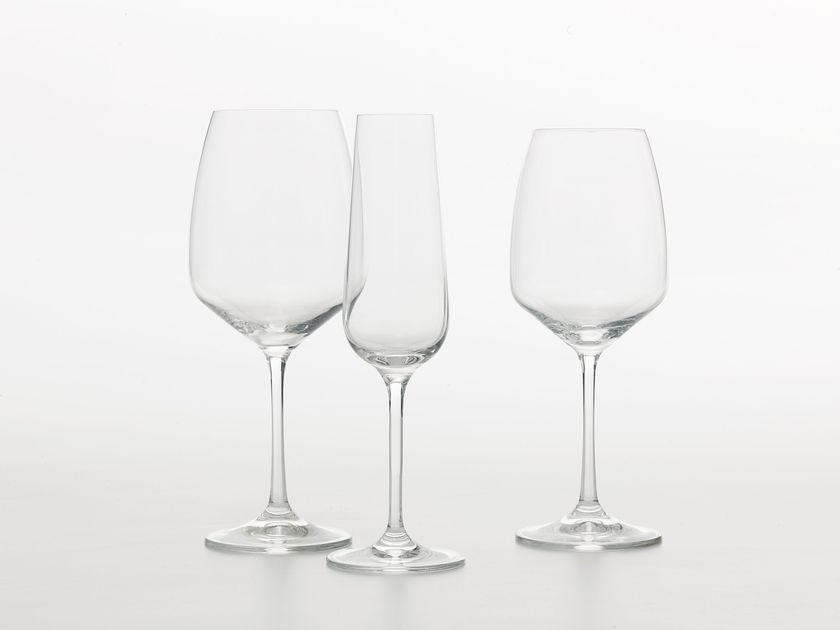 Bicchieri da vino, i migliori set in cristallo e vetro