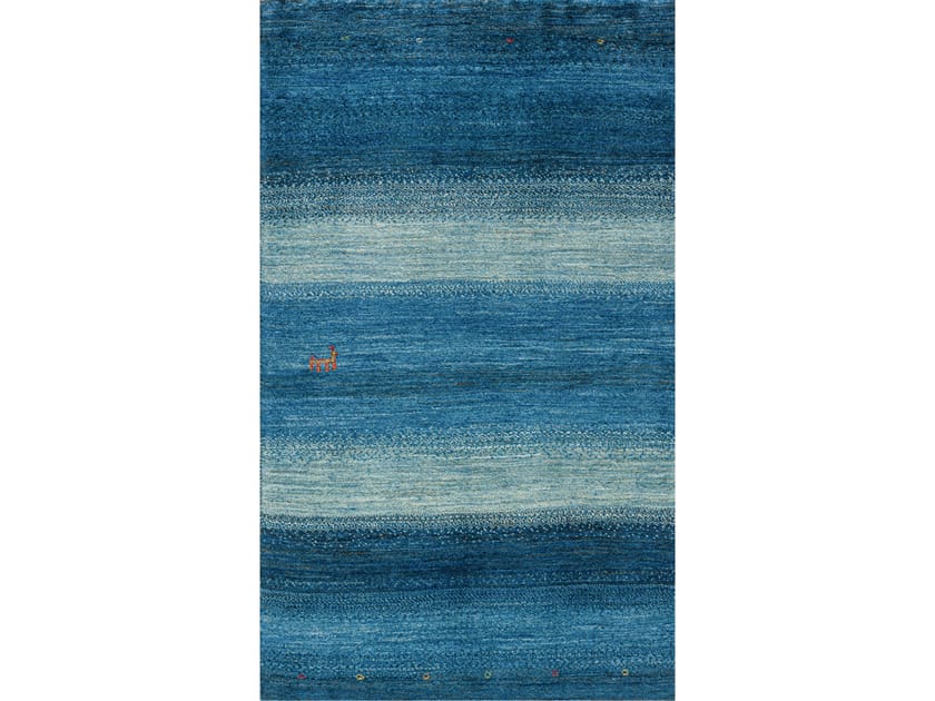 HAZY SPECKLES & STRIPES WITH A WANDERING BEAST 1