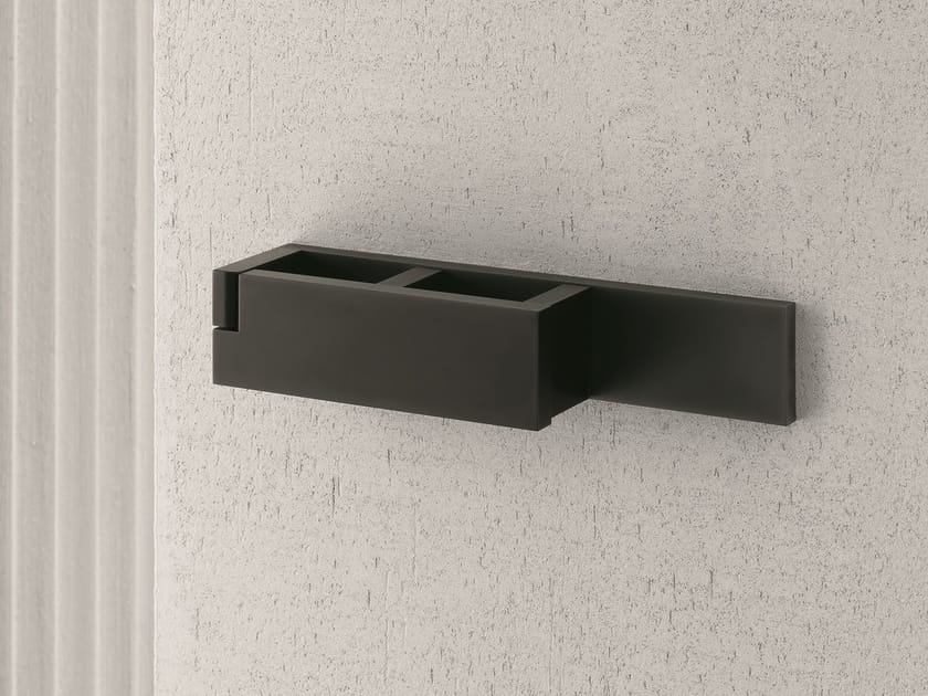 AK/25 by ABOUTWATER - Miscelatore per lavabo a muro con piastra - 2