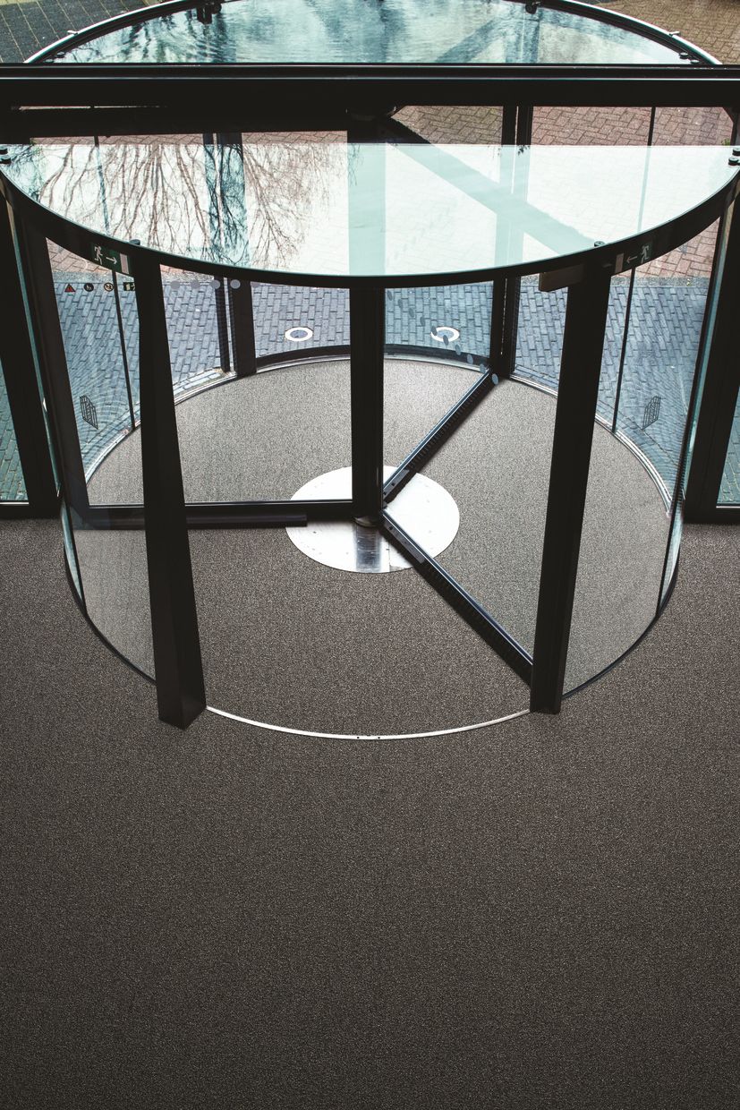 BARRICADE by Interface® - Moquette in Nylon® a quadrotte - 2