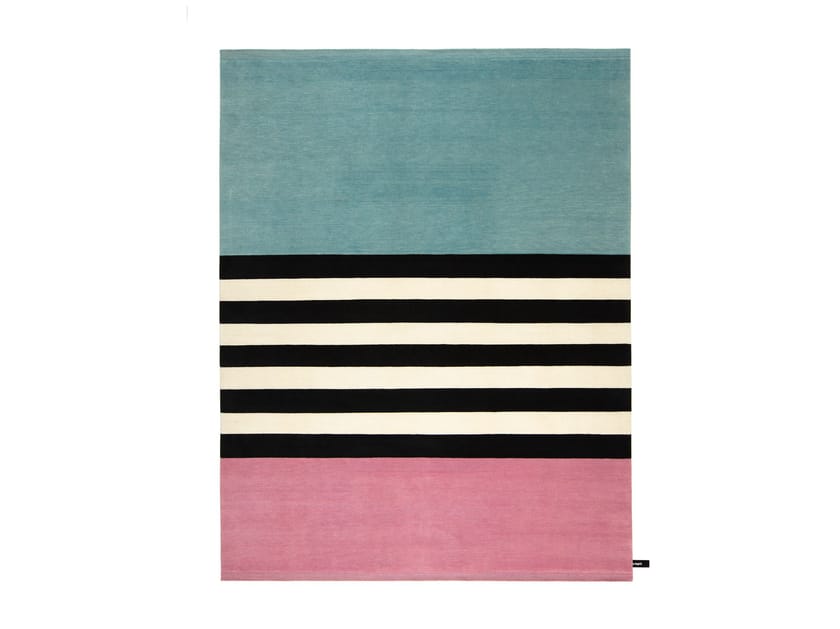 Handmade wool rug LES ARCS NOIR BLANC by cc-tapis