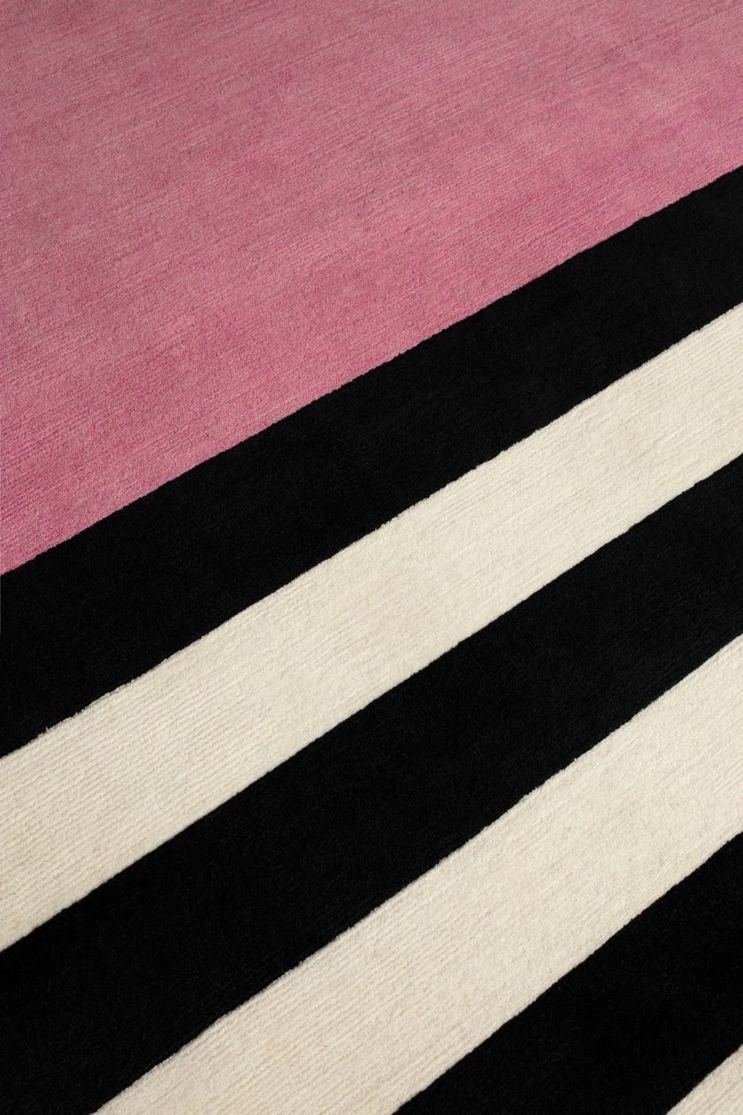 LES ARCS NOIR BLANC by cc-tapis - Tappeto fatto a mano in lana - 4