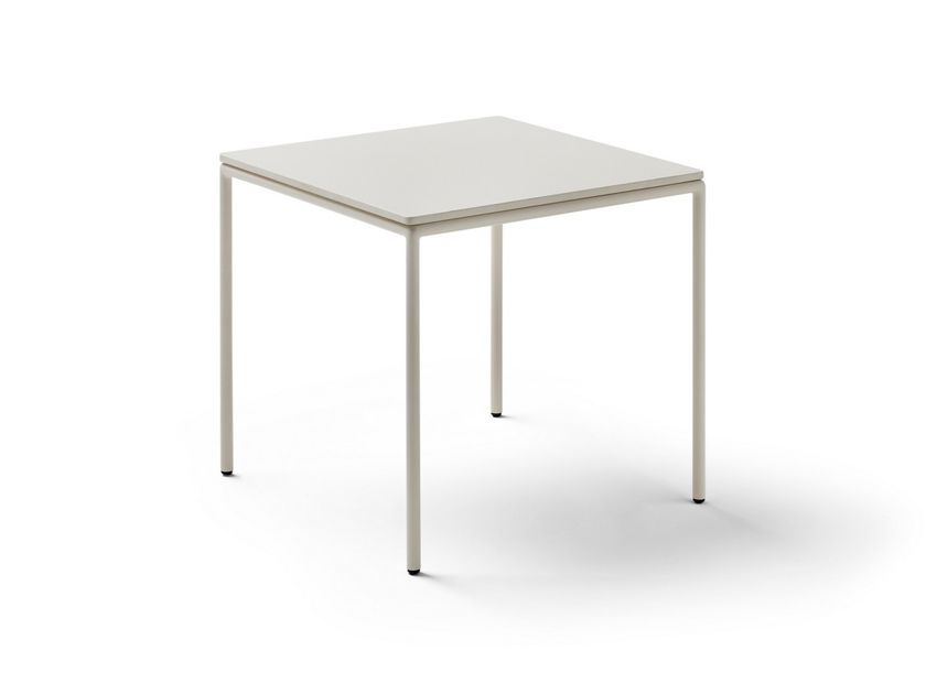CITY | Square coffee table By POINT design Christophe Pillet