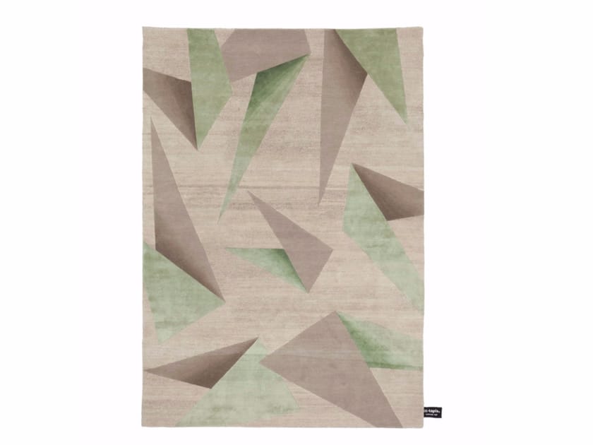 DIPPED ORIGAMI, Tappeto fatto a mano su misura