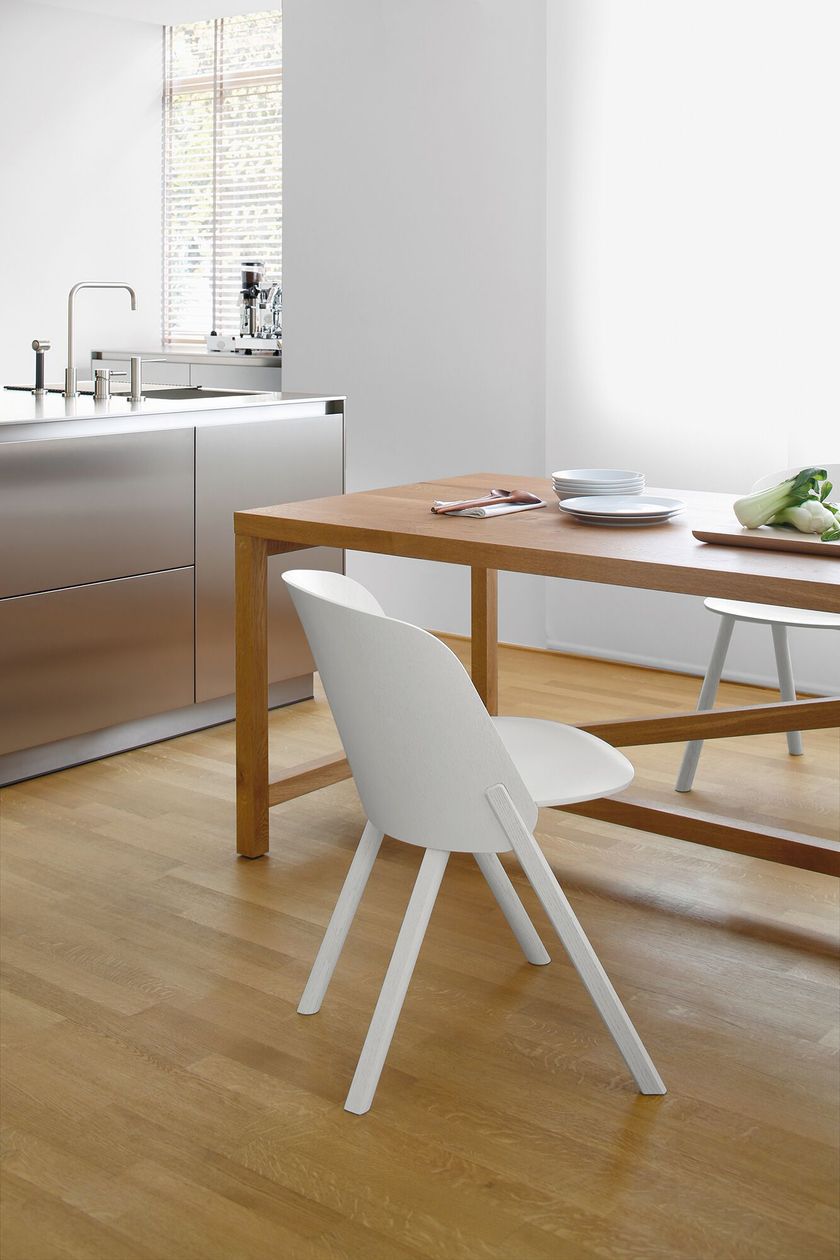 PLATZ Table By e15