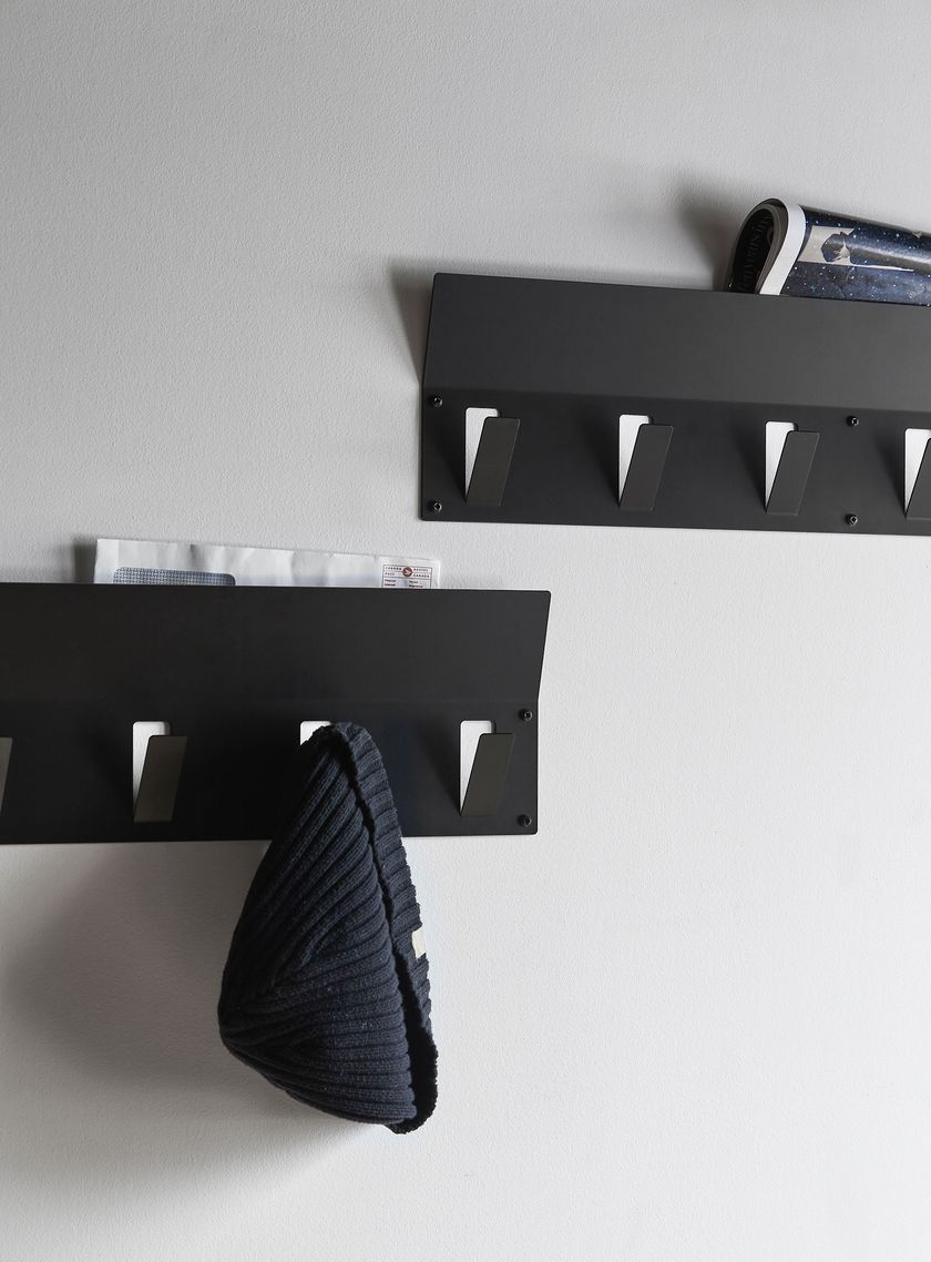 FLEXI SMALL Wall-mounted powder coated steel coat rack By MARdiROS