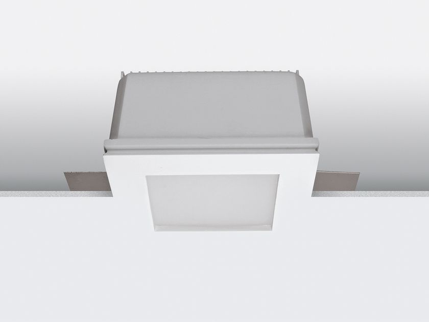 Bpm Lighting Faretto Da Incasso Quadrato IP65: Bianco, Alluminio E Vetro, Facile Installazione