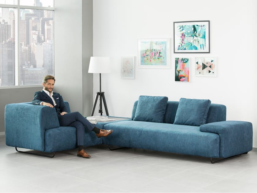 Sofá de tecido de canto com portarevistas integrada KENTIA By Aquinos