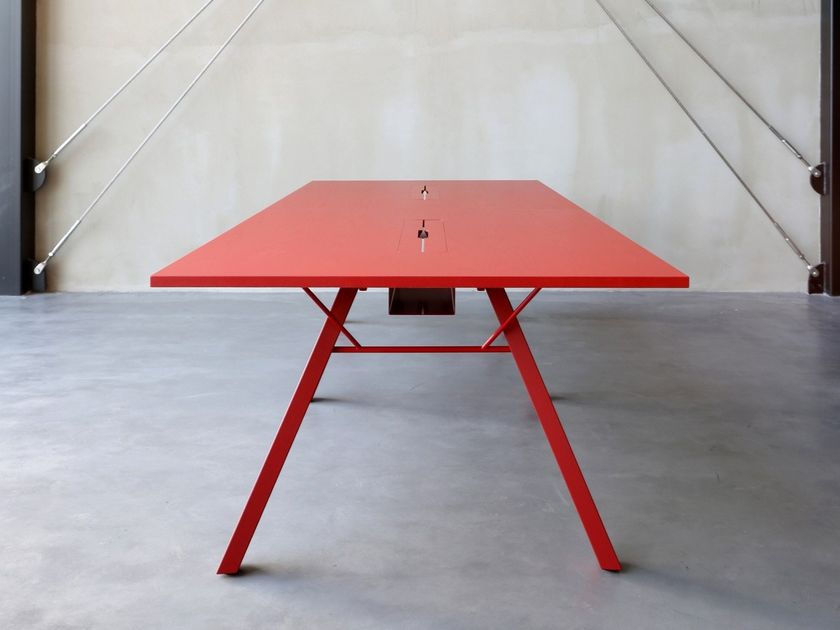 LAB | Meeting table Lab Collection By Inno design Harri Korhonen