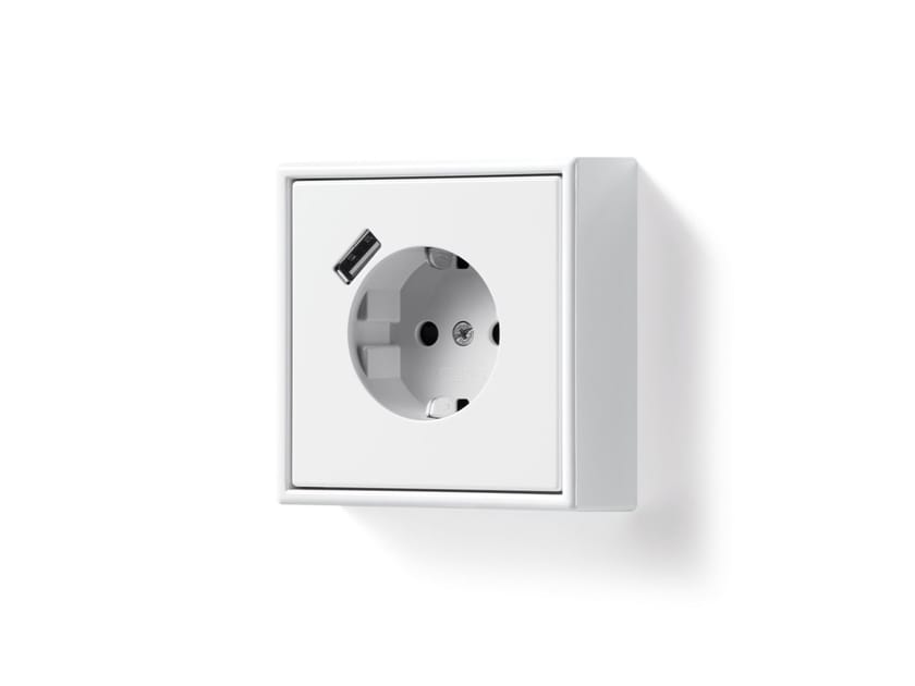 https://img.edilportale.com/product-thumbs/b_ls-990-electrical-socket-with-usb-albrecht-jung-618369-relb415784a.jpg