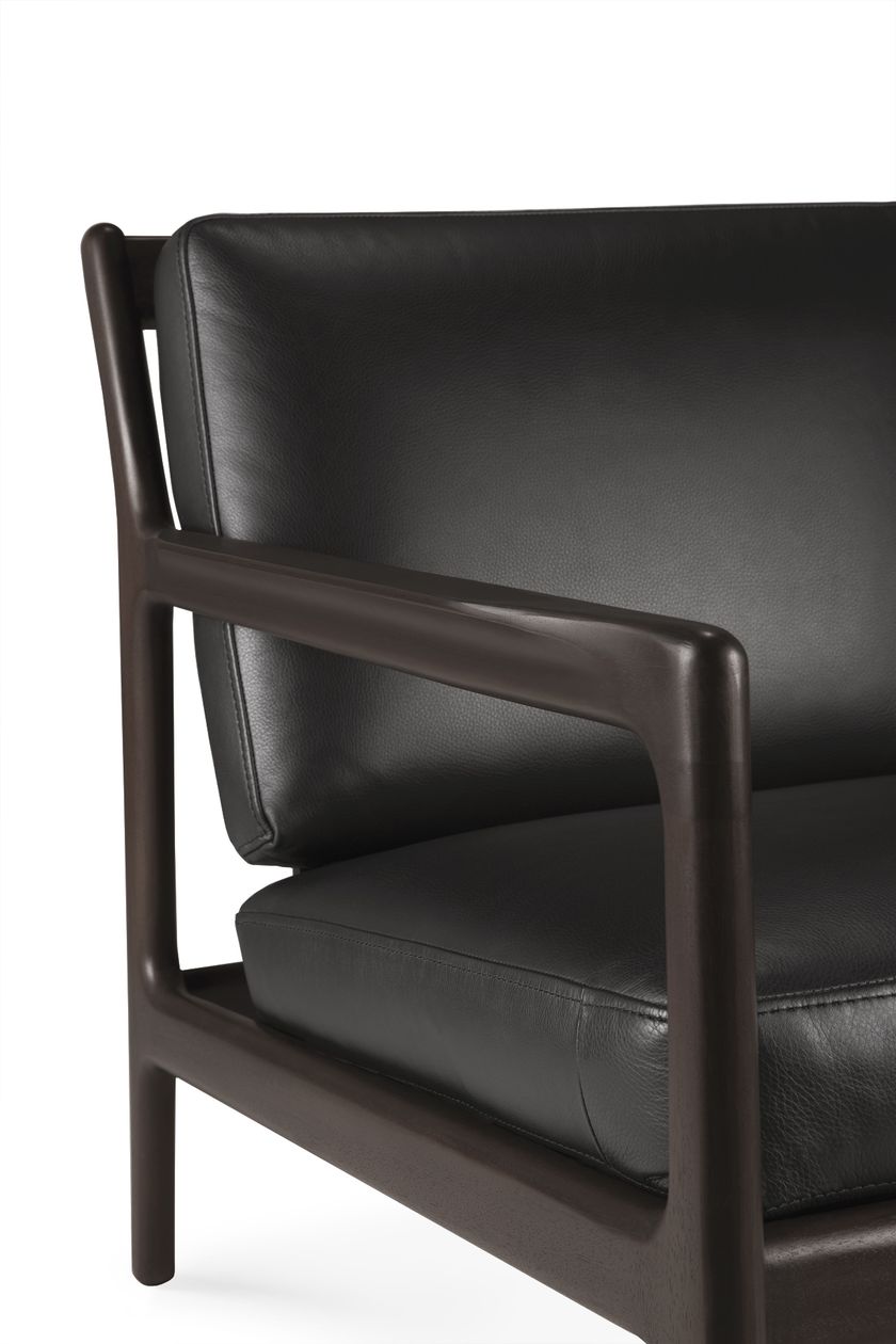 MAHOGANY JACK BROWN Leather armchair Upholstered leather armchair
