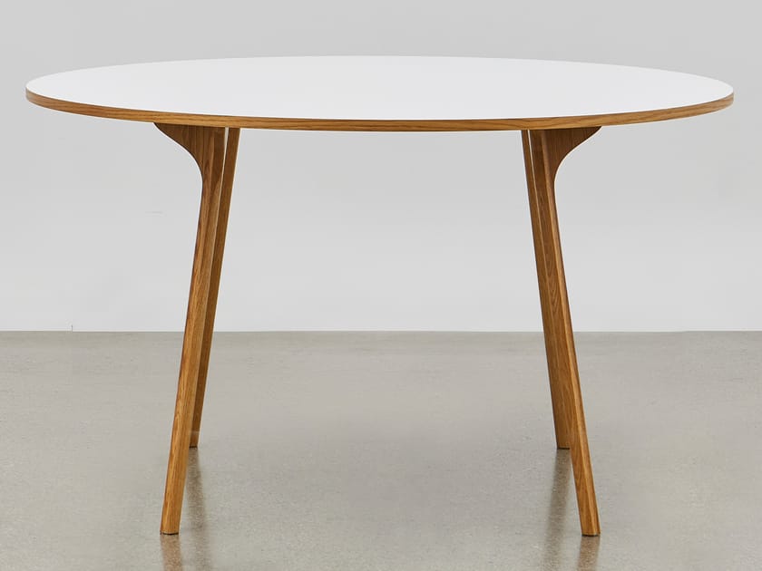 PH CIRCLE TABLE Round table By PH Furniture & Pianos design Poul