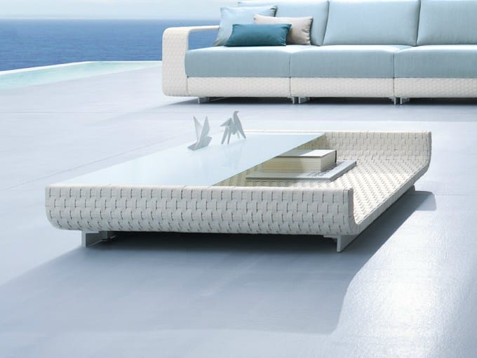 HAMPTONS Glass and aluminium garden side table By Roberti design