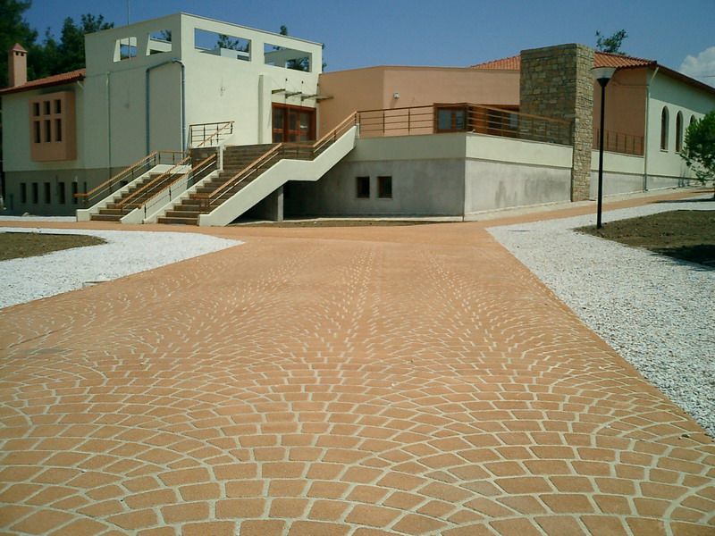 pavimento-exterior-de-cemento-decotop-spray-by-stone-international