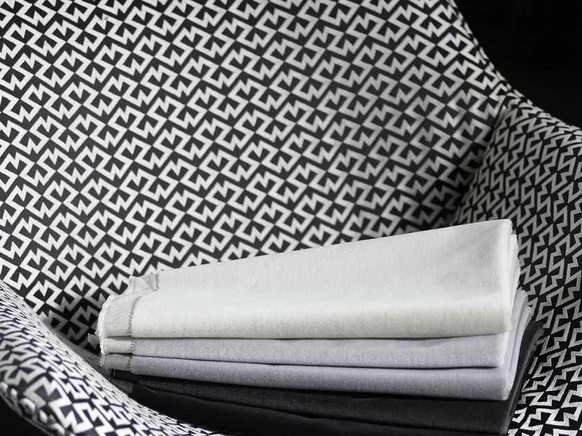 Tissu d'ameublement à motifs graphiques pour rideaux ZIGGY By Dedar