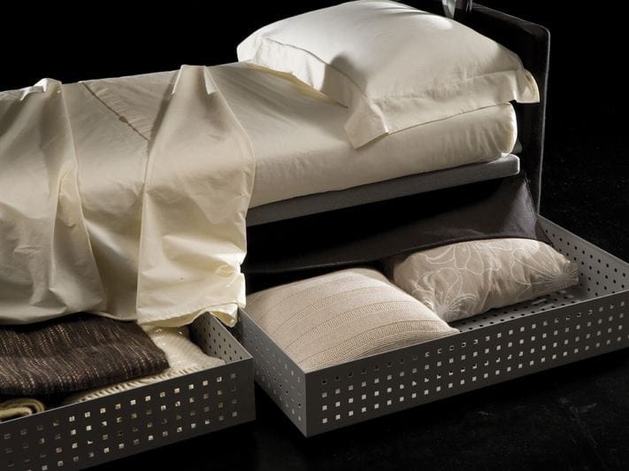 Sofa bed By Milano Bedding design Gino Colautti