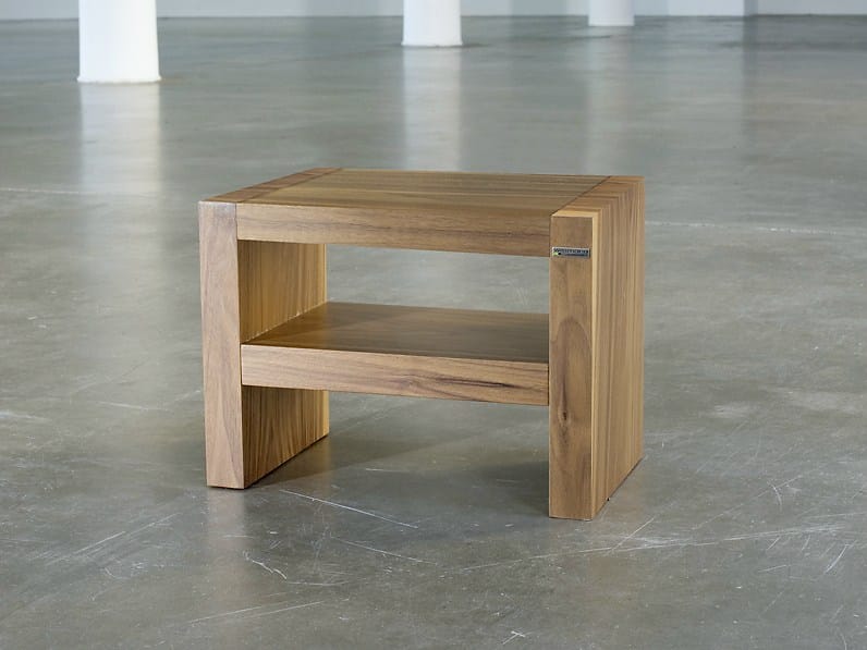 ART321-NT | Comodino