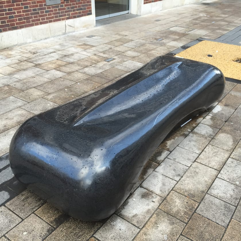 Banc en granit FLO By Factory Furniture