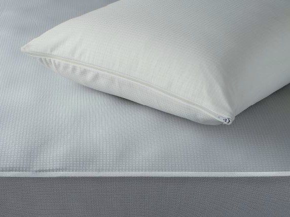 outlast pillow cover