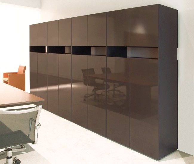 Tall office storage unit BIS.205 By Jose Martinez Medina