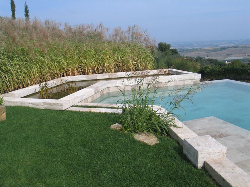 Piscina interrata a sfioro in cemento Piscina interrata - INDALO ...