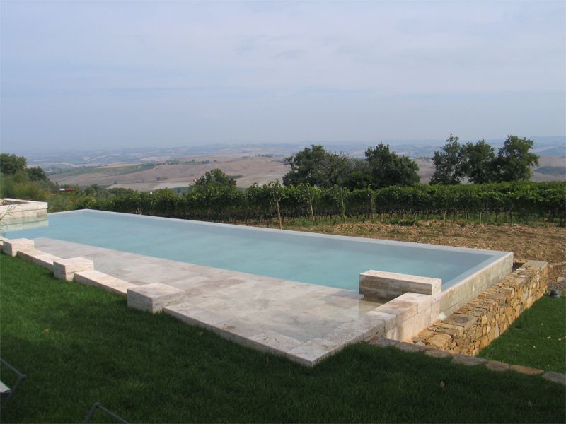 Piscina interrata a sfioro in cemento Piscina interrata - INDALO ...