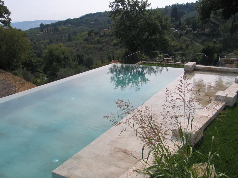 Piscina interrata a sfioro in cemento Piscina interrata - INDALO ...