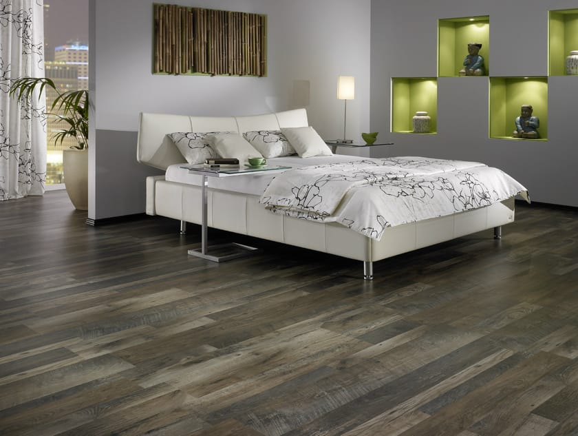Laminate flooring with wood effect ESSENTIAL 832 By TARKETT