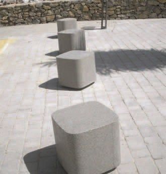 Outdoor chair SQUARE PUFF By PAVESMAC