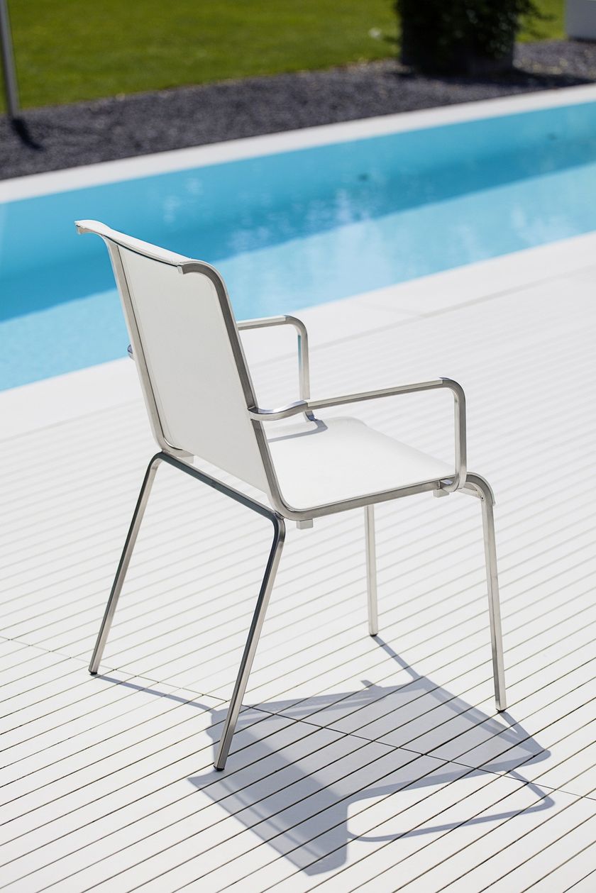 MODENA | Chair with armrests By FISCHER MÖBEL