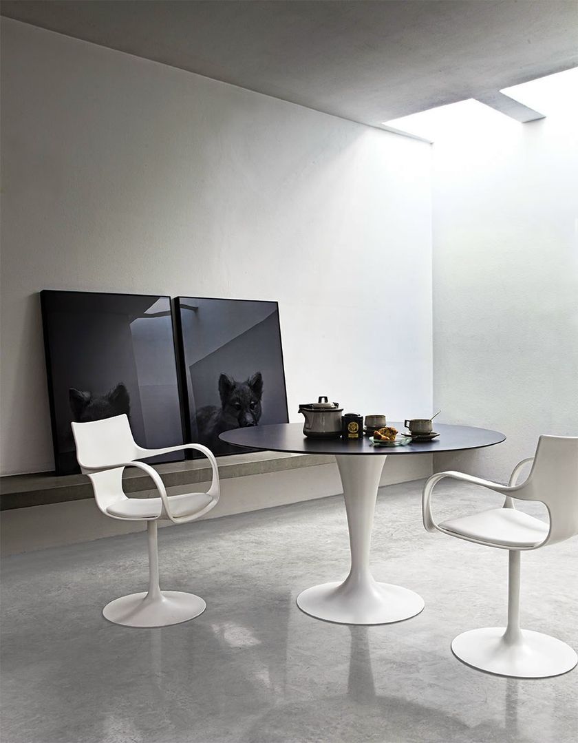 FLÛTE Swivel polypropylene chair By Sovet italia
