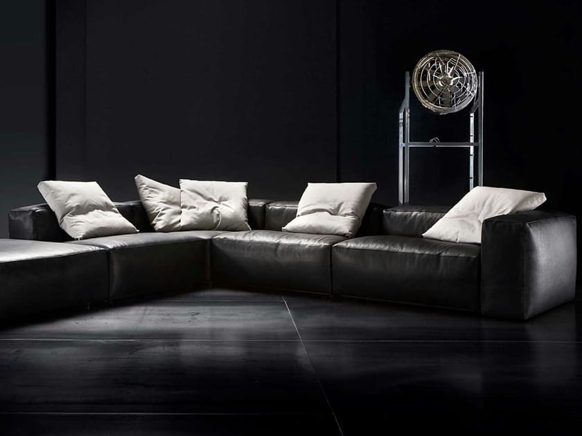 Sectional sofa ASPETTAMI By ERBA ITALIA design Soressi