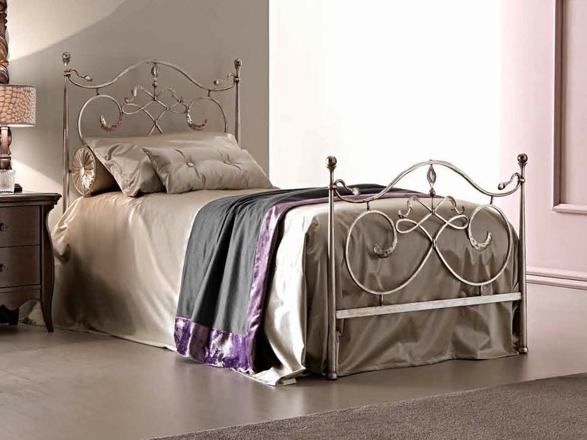 NKlaus Orecchino A Cerchio Singolo In Argento 925 - Design Mezza Luna A Foglia, Moderno E Minimal - Peso 2,7g - Chiusura A Farfalla, Rodiato