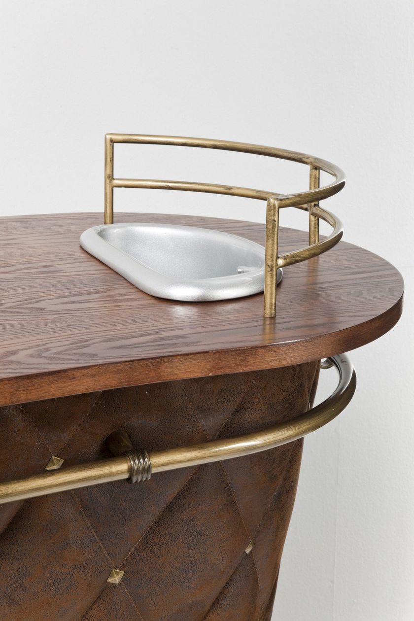 ROCKSTAR VINTAGE Bar By KAREDESIGN